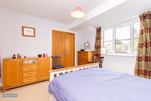 Bedroom- click for photo gallery